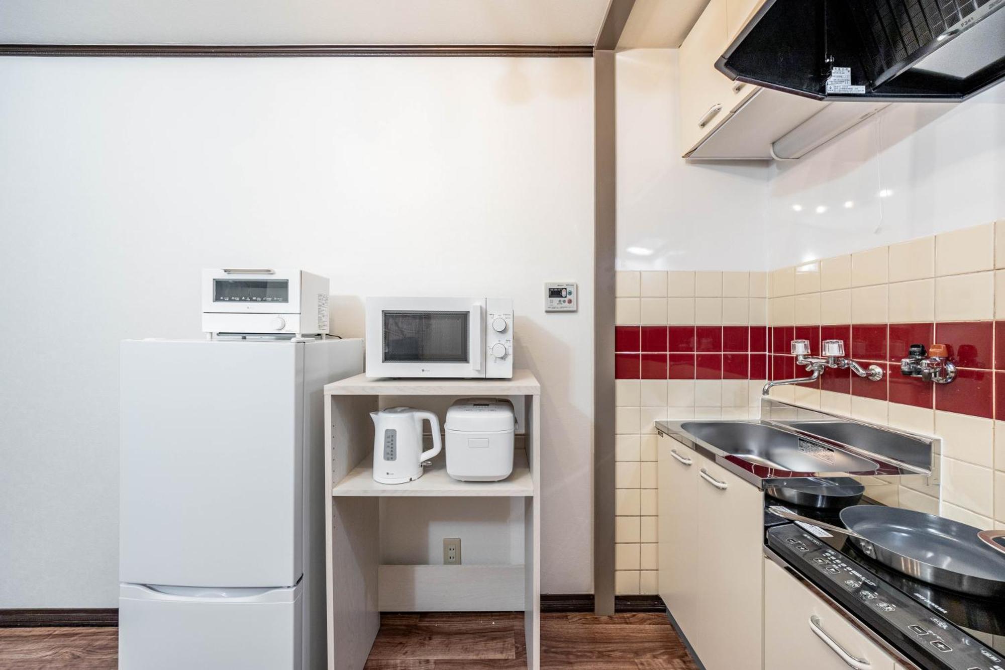 アリタクローバーハイツ103 Apartemen