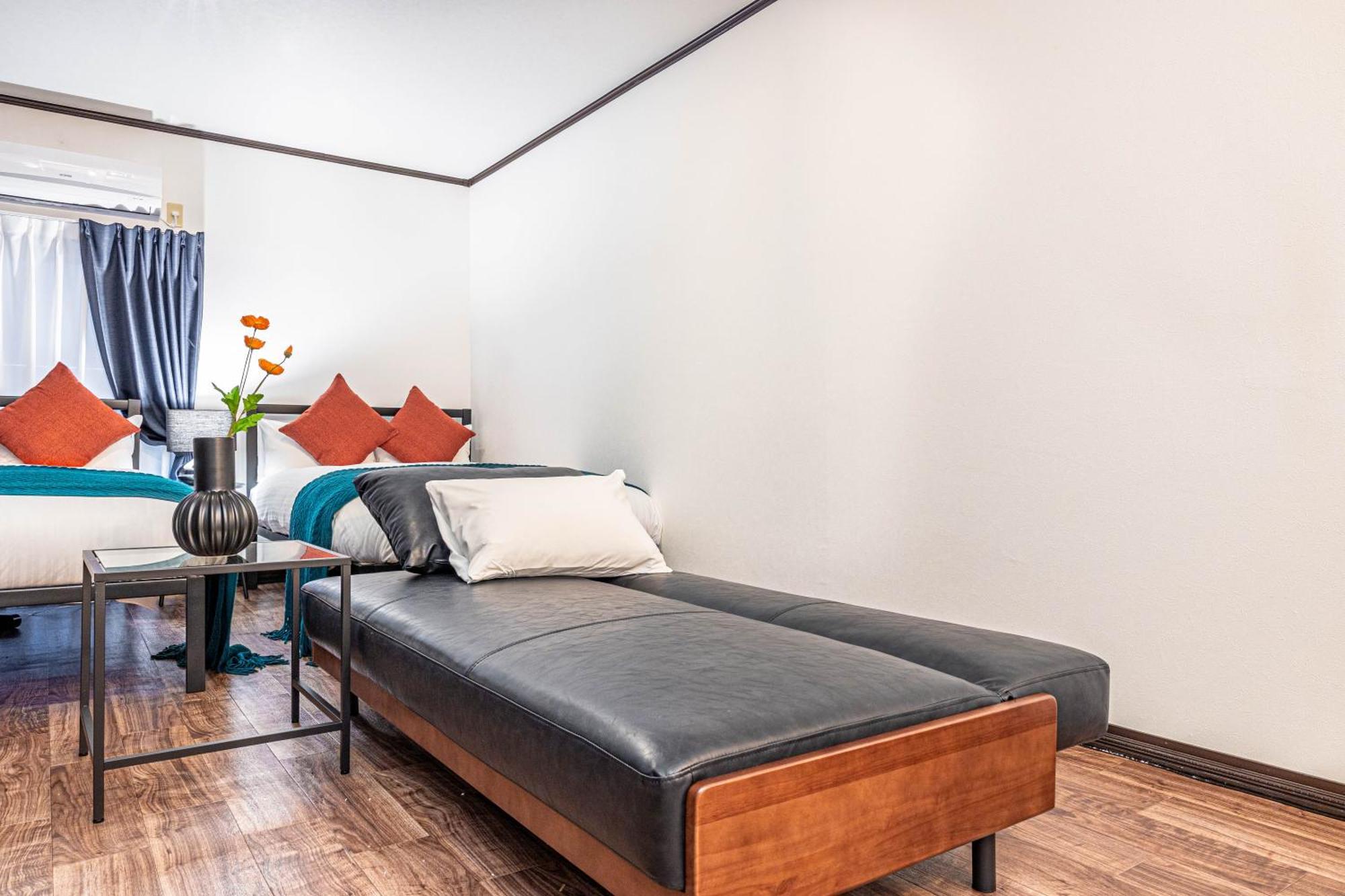 アリタクローバーハイツ103 Apartemen Osaka